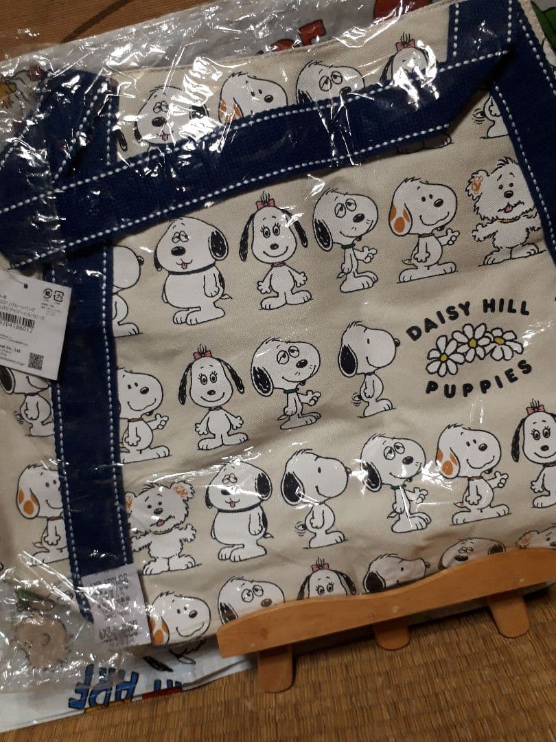 オラフ peanuts　デイジーヒルパピーズ　　キャンパストート L　　レア