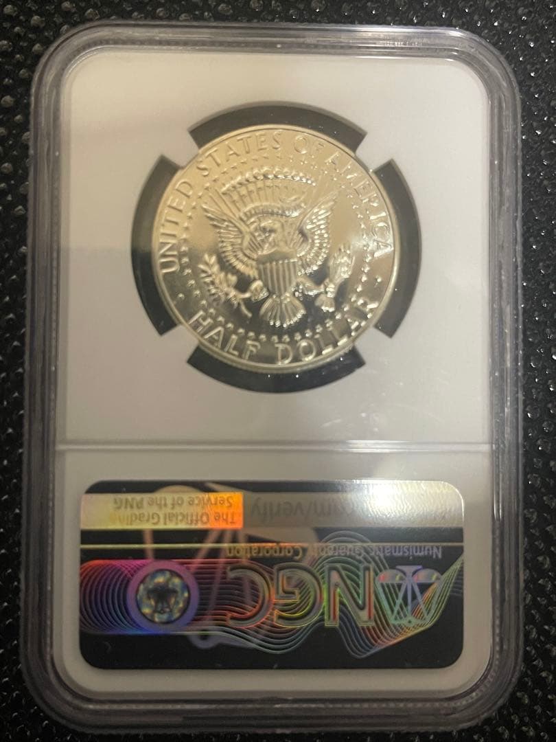ケネディ銀貨　　　　NGC. PF 68