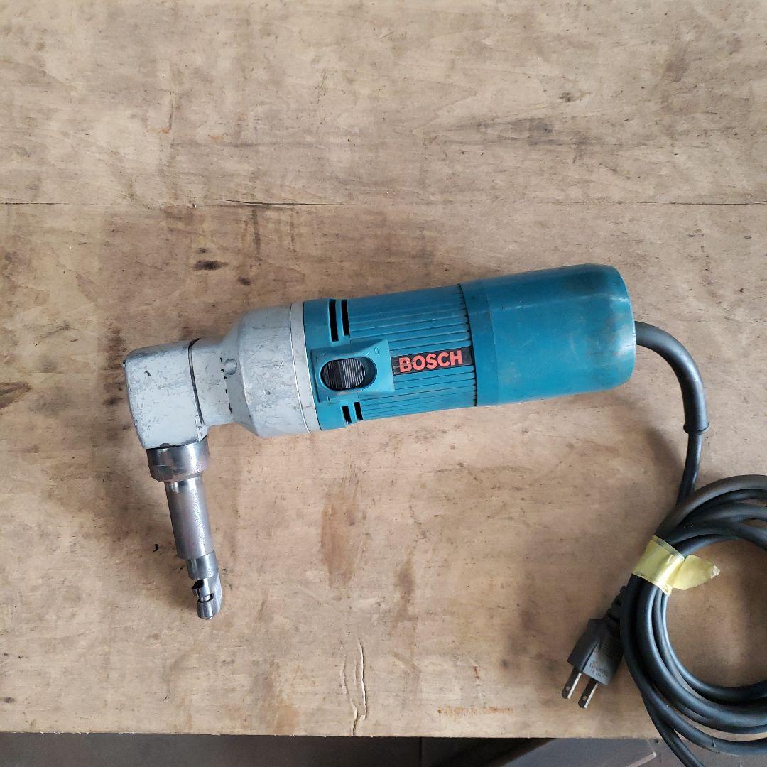 BOSCH、電動ニブラ1530AC100V