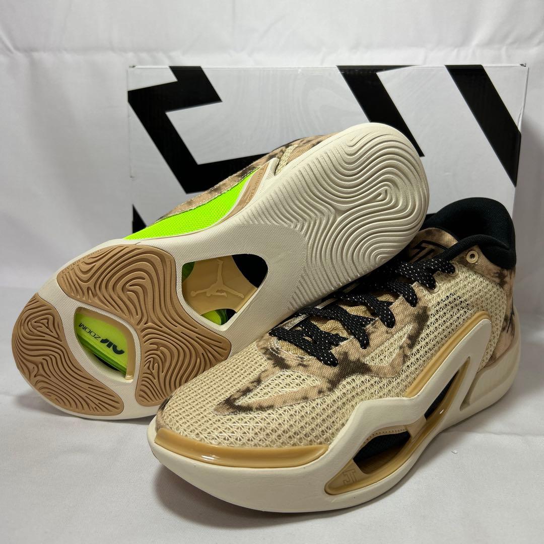 NIKEジョーダンテイタムDZ3321-200 26cm