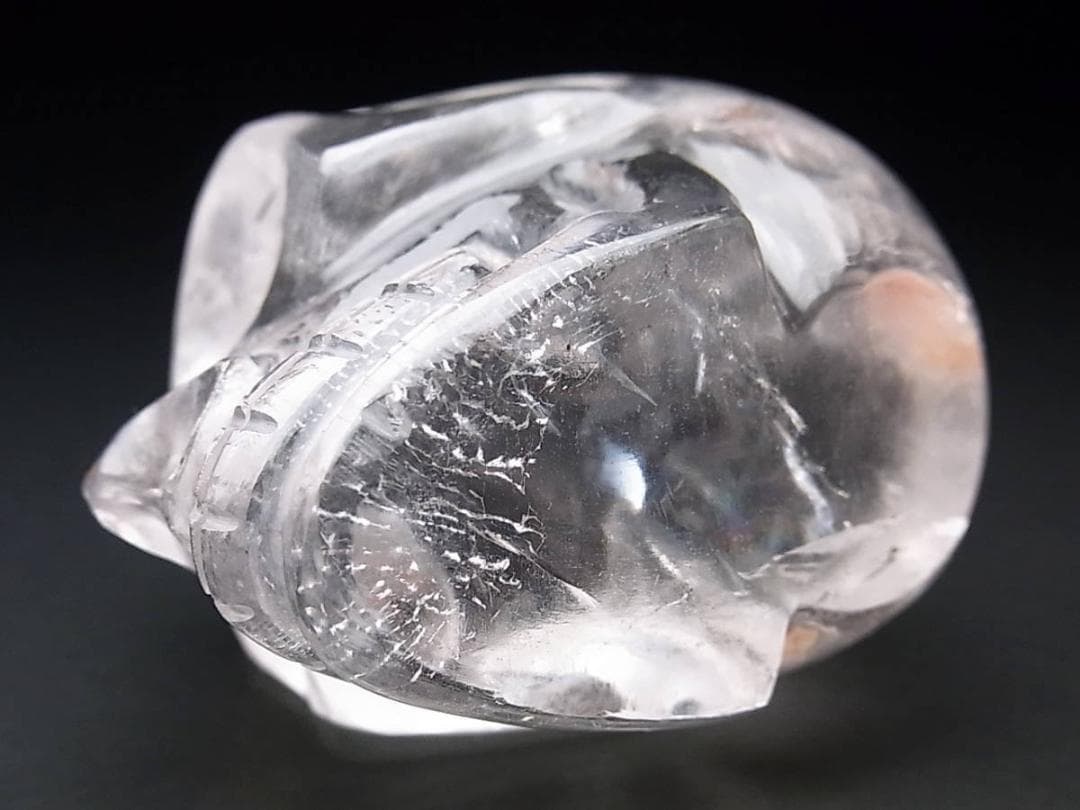 ネパール ヒマラヤ水晶製 虹入り どくろ スカルクォーツ 238g 箱付き