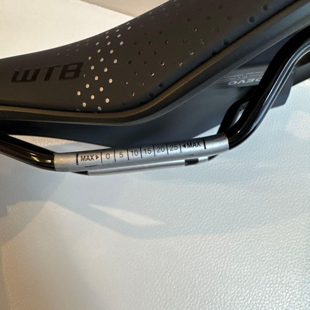 WTB DEVO サドル w/pickup saddle