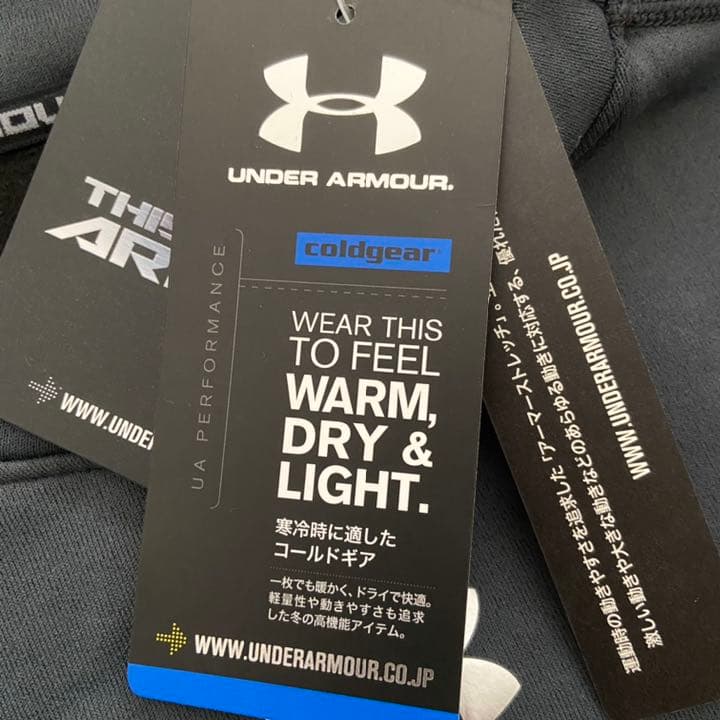 アンダーアーマー　インナーシャツ　Lサイズ