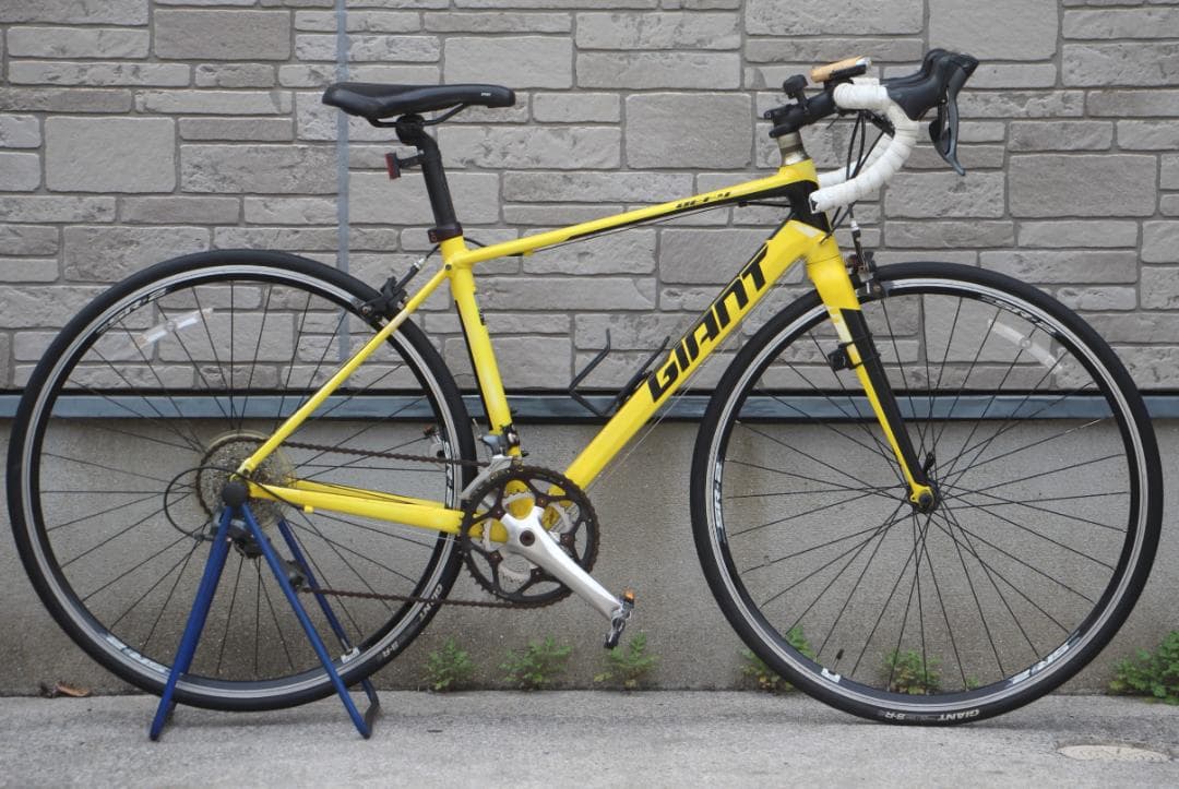引き取り限定♪人気のGIANT♪DEFY4♪ALUXX♪ロードバイク入門用に♪