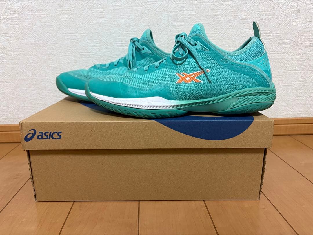 ASICS GLIDE NOVA FF 3 台湾限定カラー