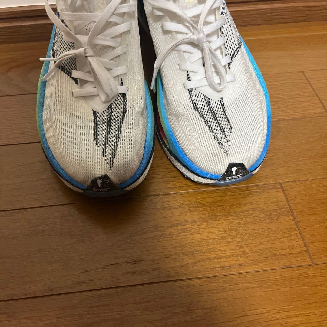 LI-NING リーニン 飛電4 Ultra 26.0