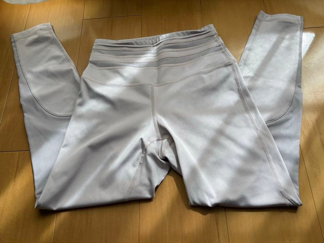 LAVA SUKALA タンクトップ レギンス いろいろ