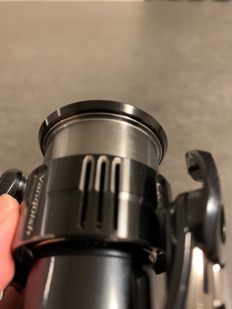 【シマノ】美品19Vanquish ヴァンキッシュC2000SHG
