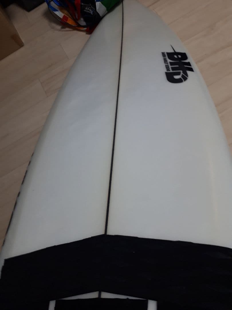 DHDサーフボード WILKO F13 5,8 美品　最終値下げです。