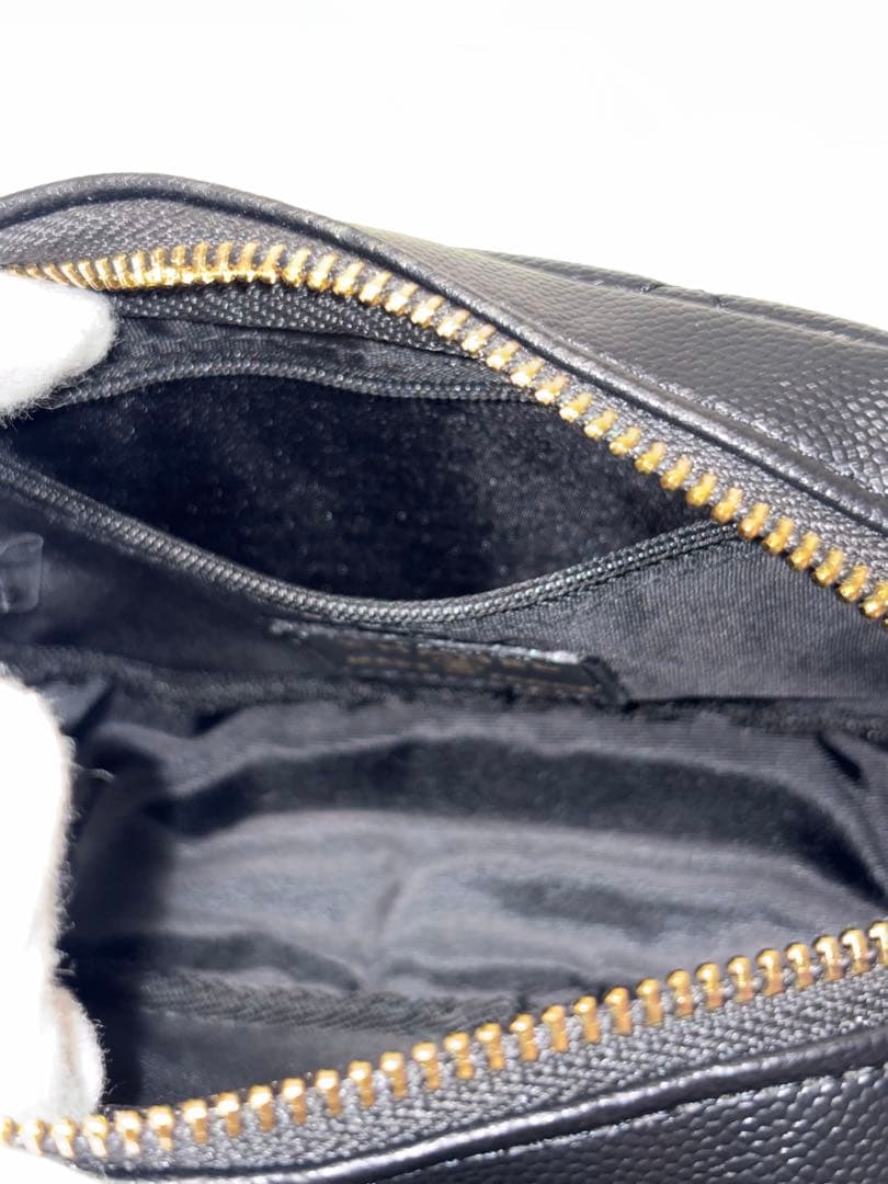 CHANEL ブラックレザー キルティングショルダーバッグ　ノベルティー