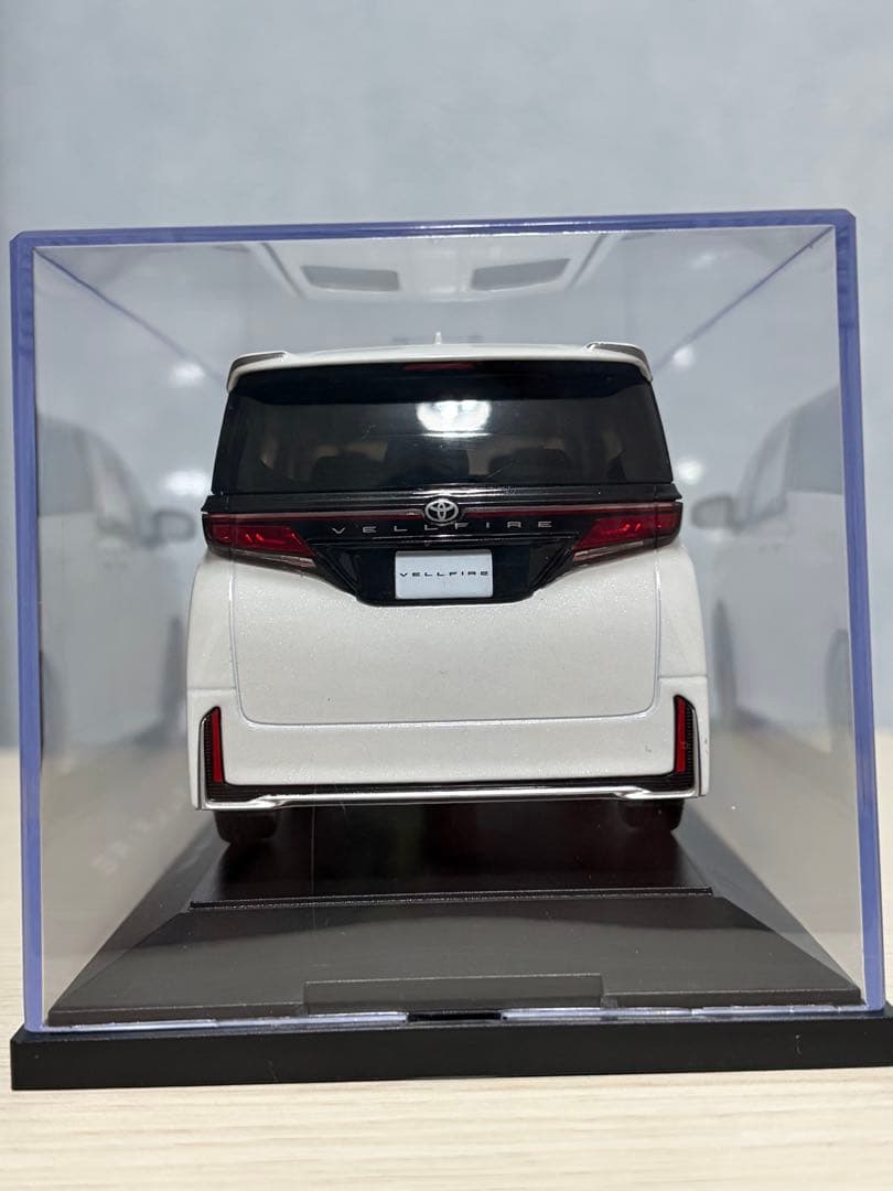 トヨタ ヴェルファイア 40 カラーサンプル