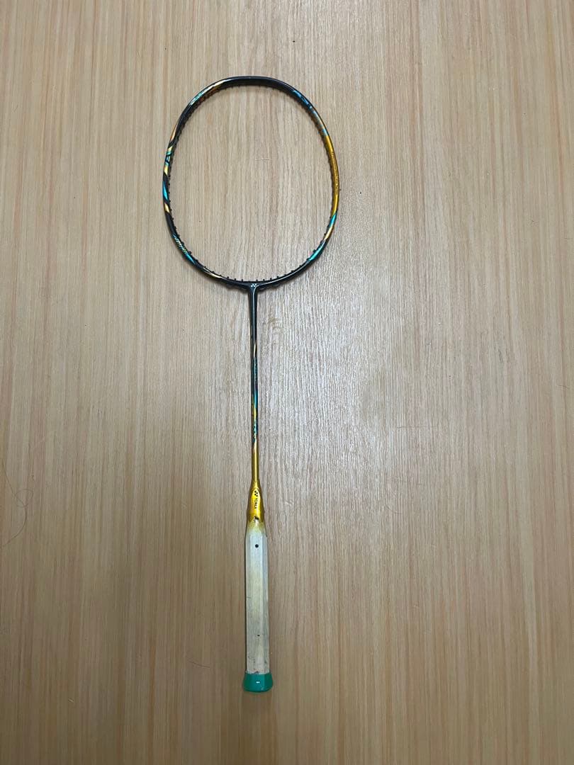 【ジャンク品】ヨネックス　アストロクス88d pro 4U G5