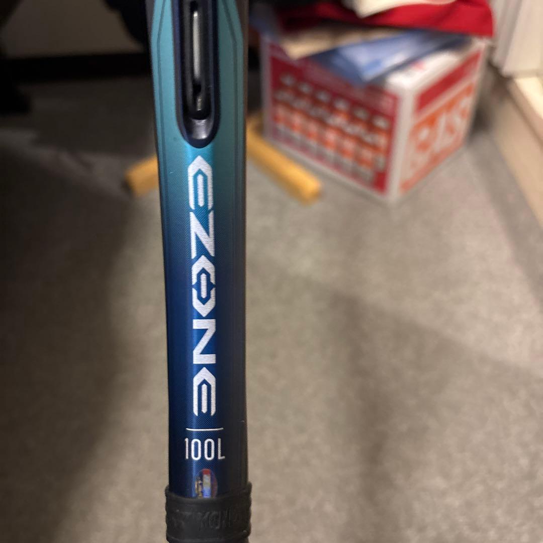 YONEX EZONE 100L 硬式テニスラケット