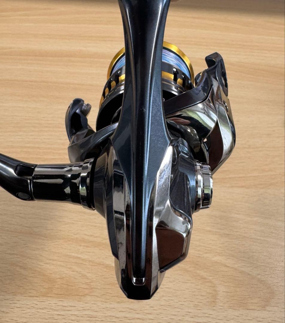 【使用回数1回】SHIMANO シマノリール　21アルテグラ4000【美品】