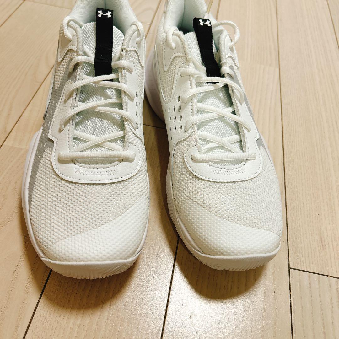 Under Armour バスケットボールシューズ ホワイト 27cm
