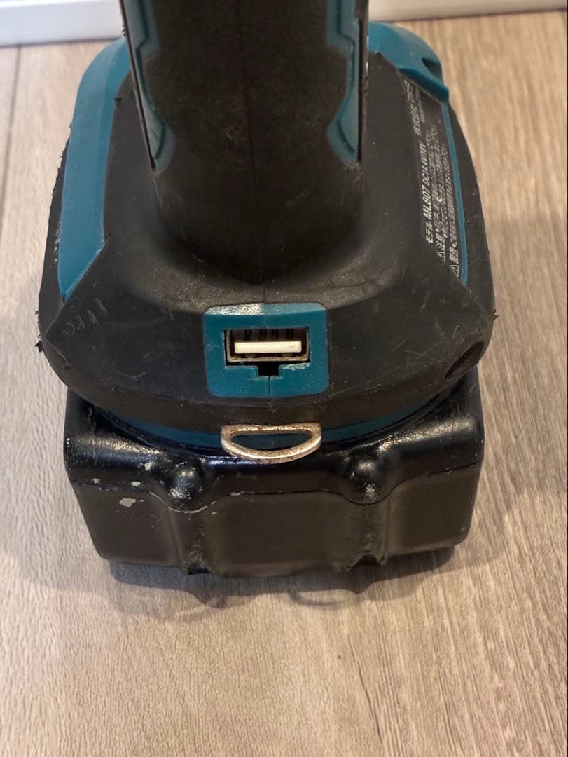 Makita ワークライト　マキタバッテリー1個付き