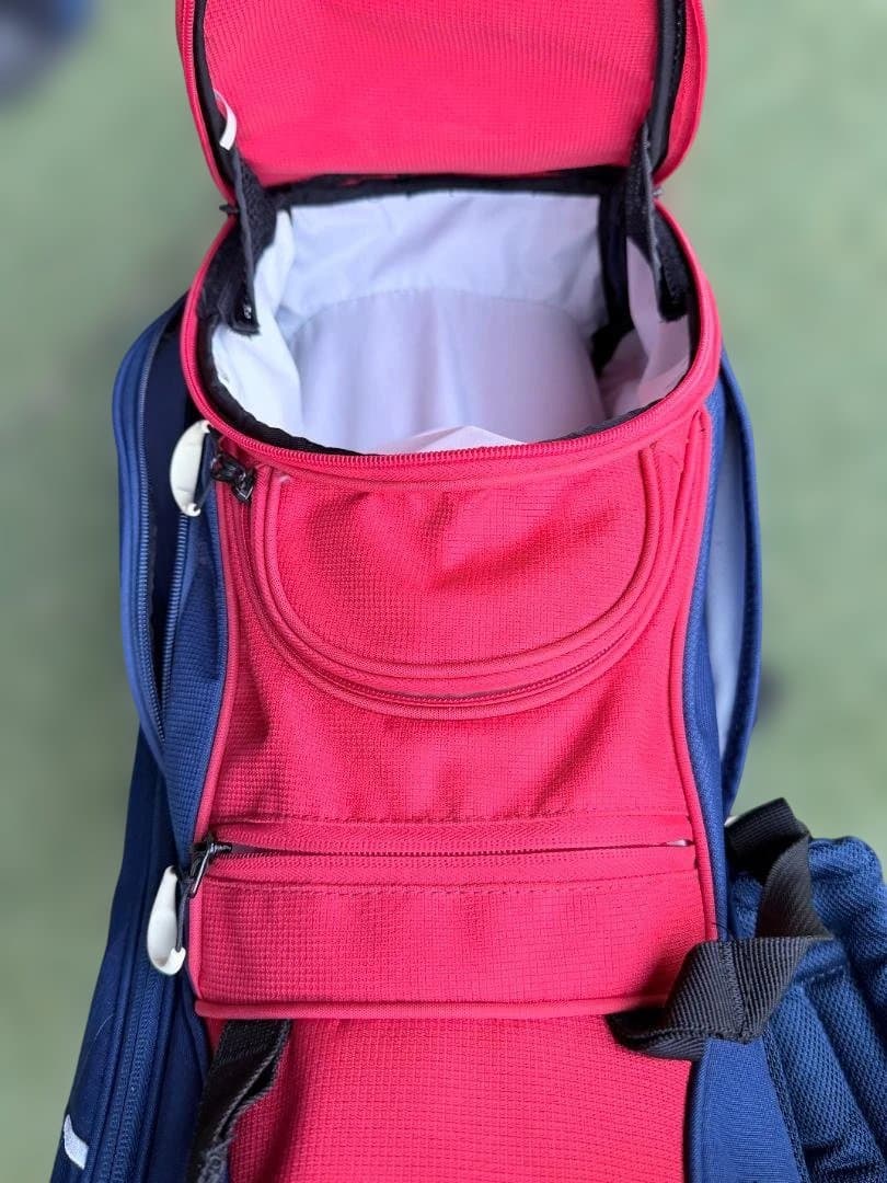 TaylorMade スタンド付きキャディバッグ ネイビー/レッド