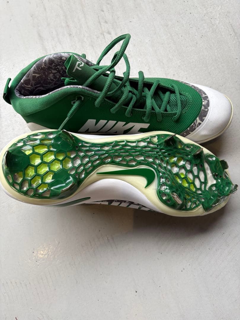 【超希少】NIKE トラウト　スパイク　グリーン