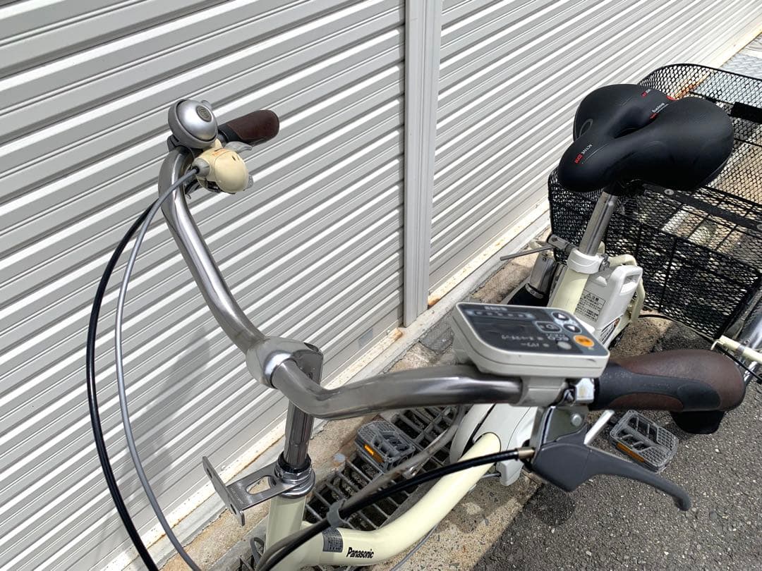 送料無料 Panasonic電動三輪自転車 8.9Ah 長押し4点灯 動作確認済