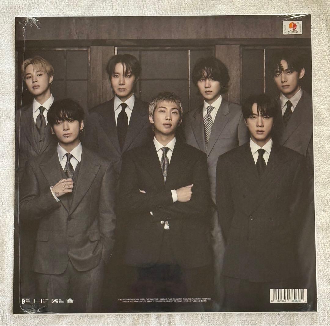 BTS ARIRANG LP RM キーホルダー　トレカ　新聞　5点セット