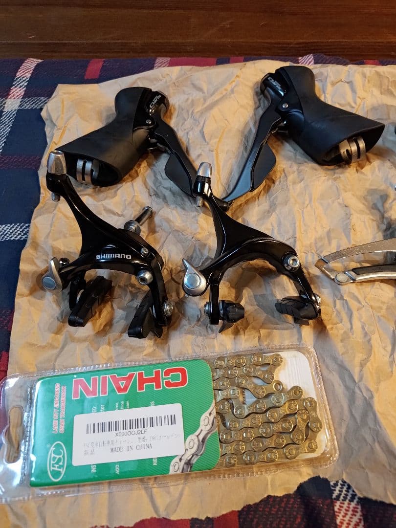 SHIMANO Claris R2000 コンポーネントセット