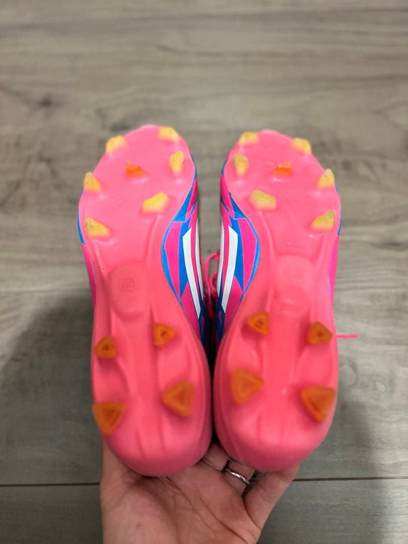 タイムセール！！　アディゼロ　F50