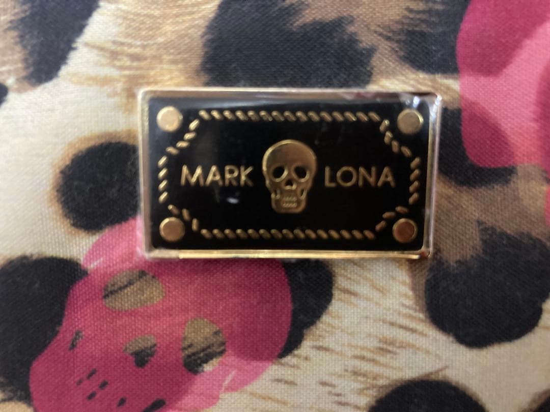 212← MARK＆LONA レオパード カートバッグ 未使用