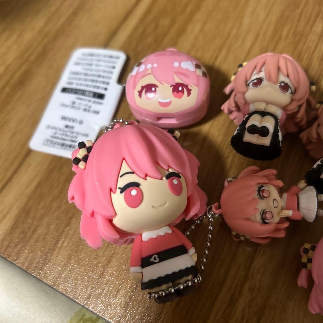 ピンク髪キャラクター アクリルキーホルダー 7個セット