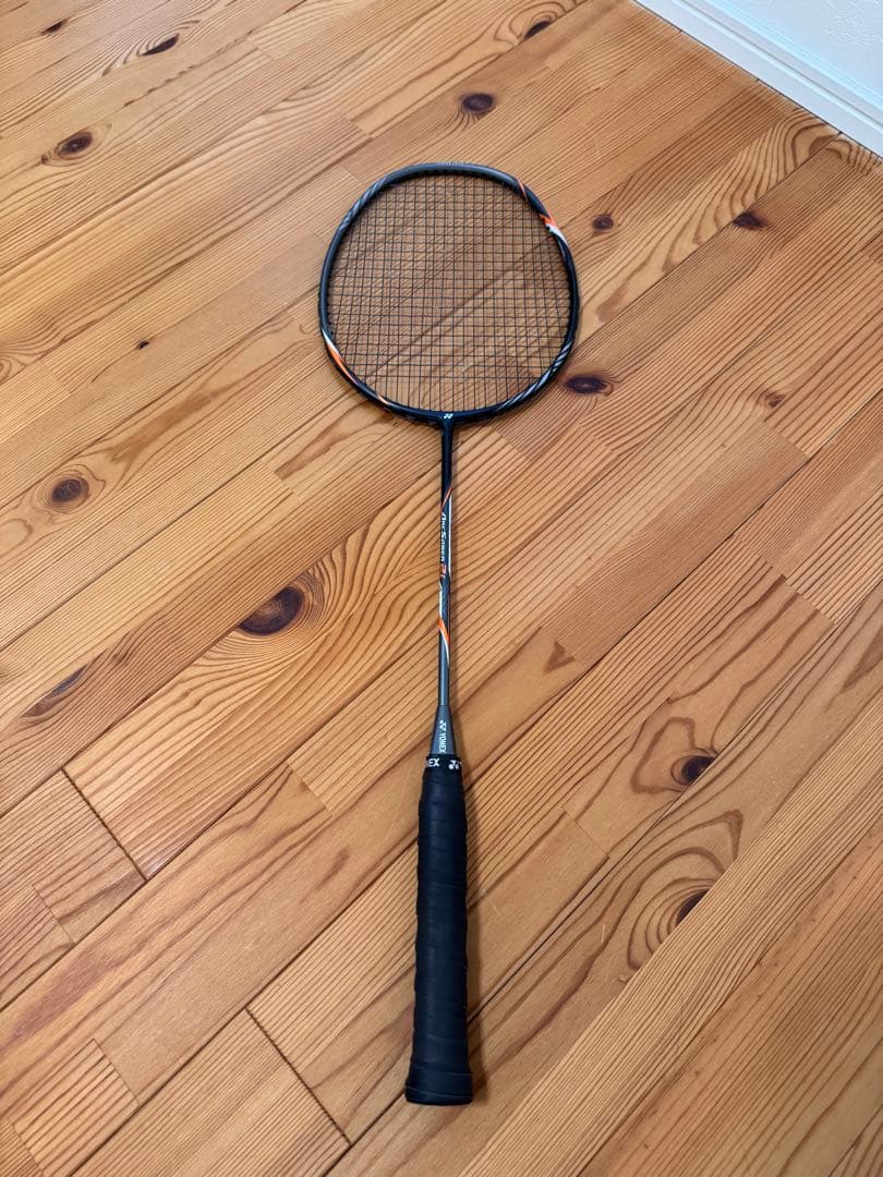 YONEX バドミントンラケット シャトル付き