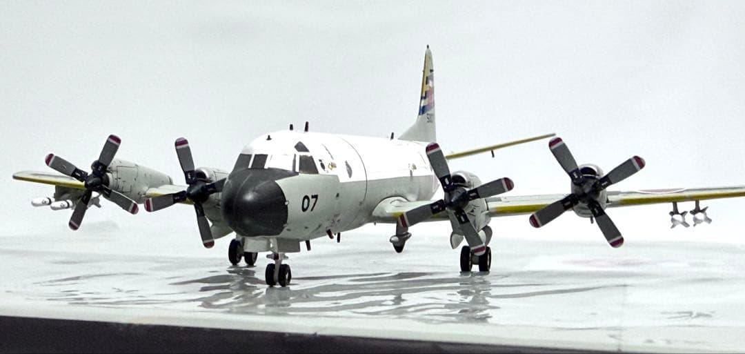 全日空商事 1/200 P-3C 海上自衛隊 VP-3 NEPTUNE