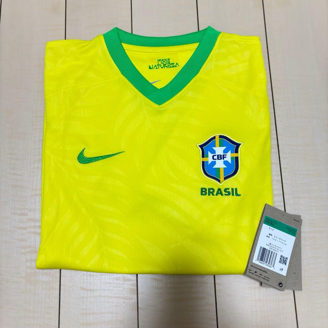 新品⭐︎NIKE ブラジル代表ユニフォーム　XL 170cm