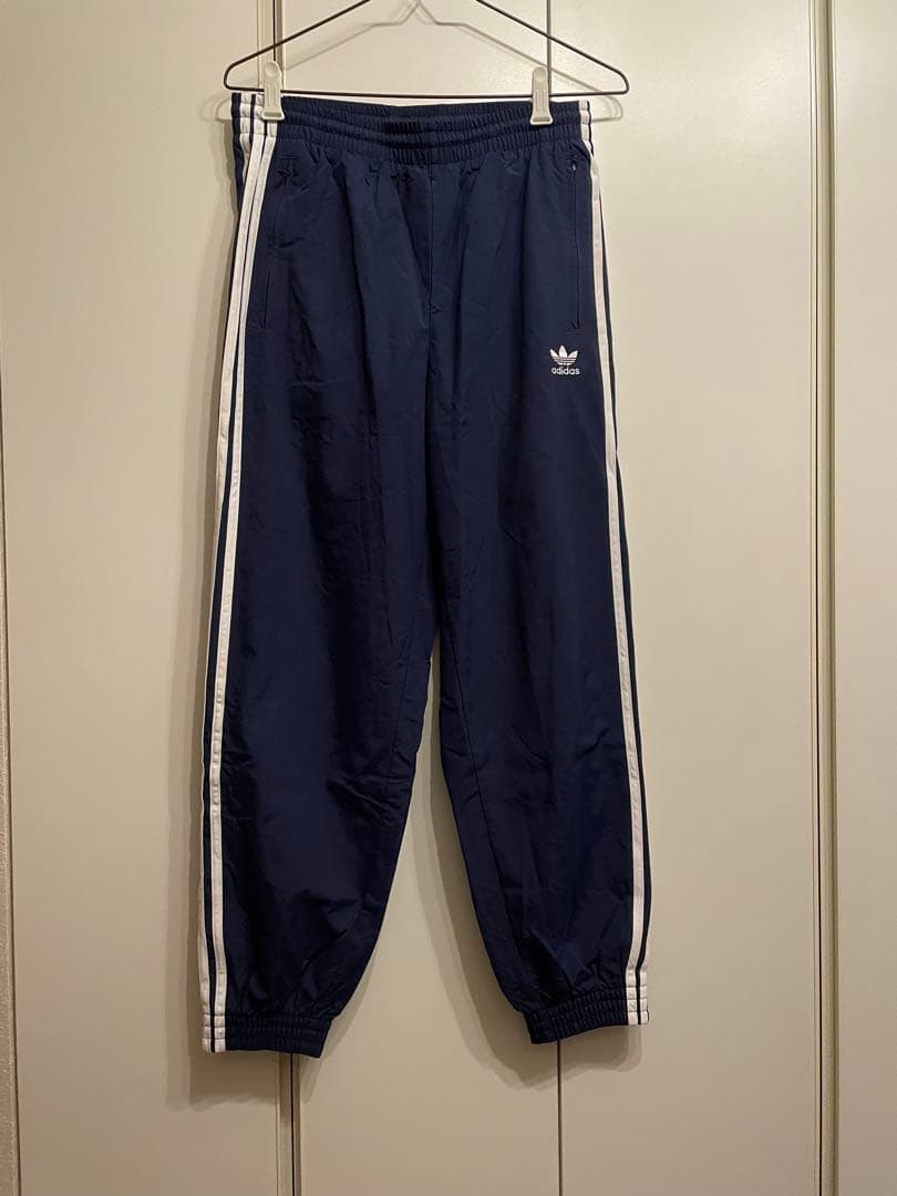 adidas ウーブン ファイヤーバード ナイロンジャケットパンツ