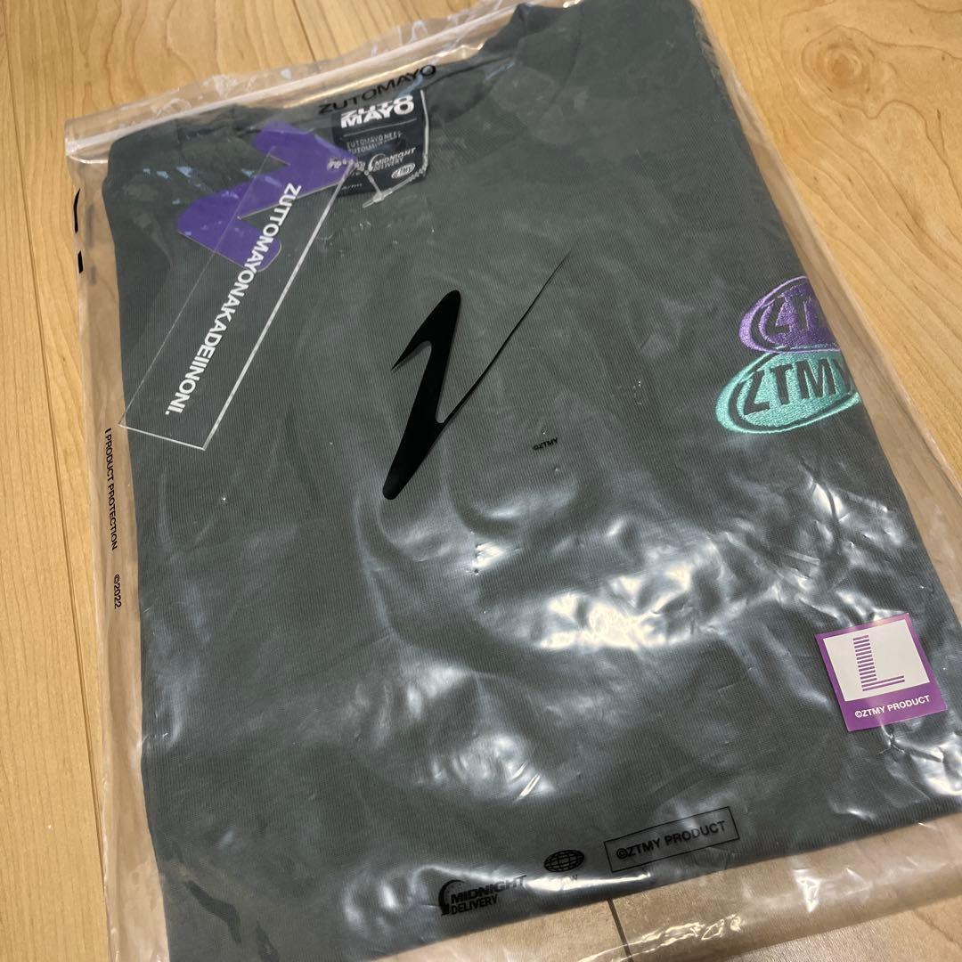 ずとまよ　5th HP TOP LongTee 1 (Charcoal)