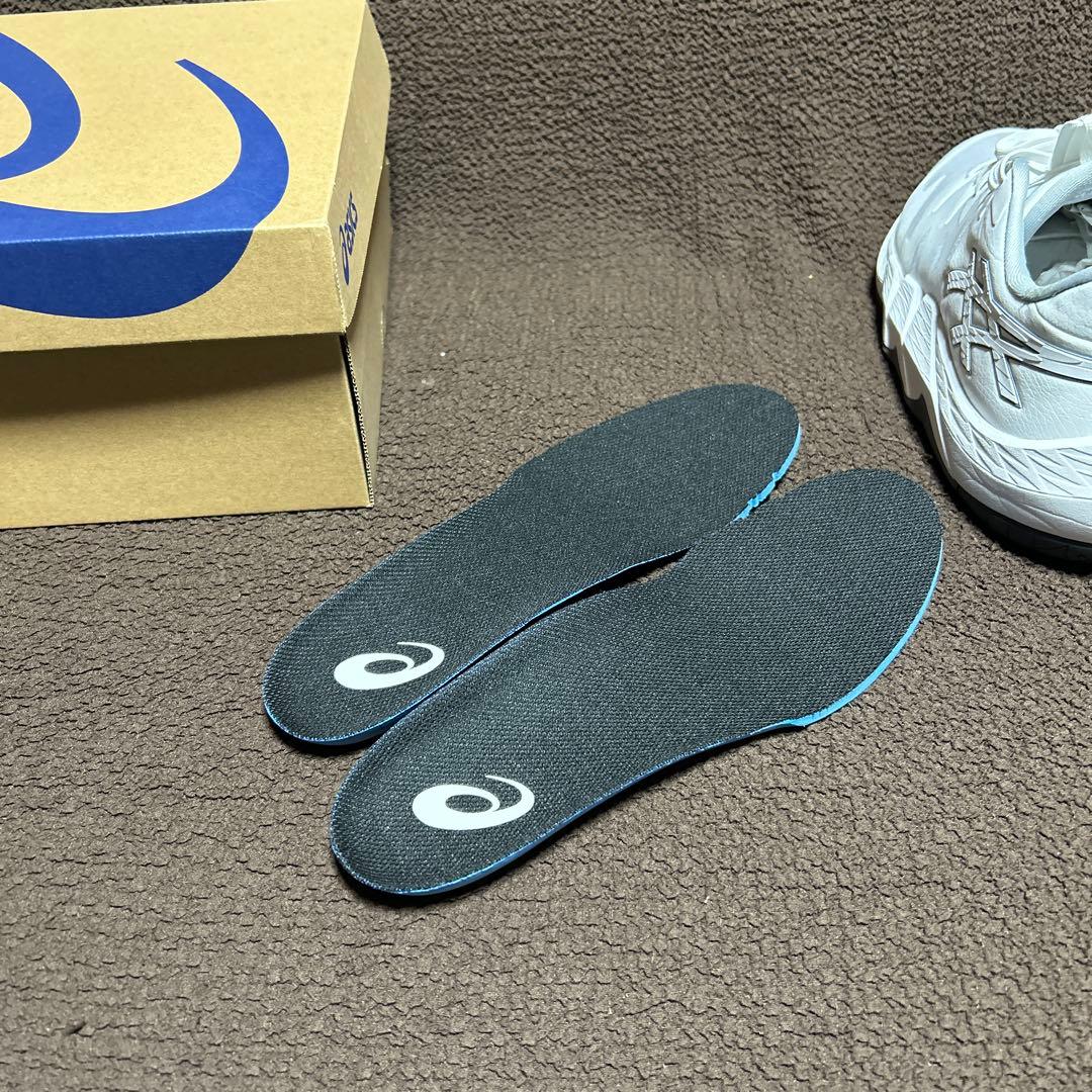 ASICS アンプレアルスロー2 27.5