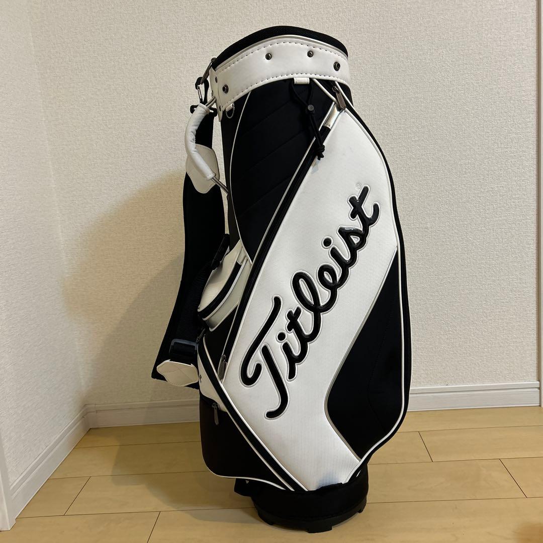 Titleist ゴルフバッグ・キャディバッグ　美品　タイトリスト　フード未使用