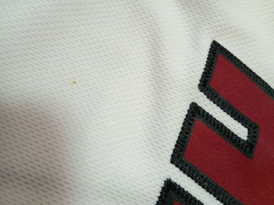 adidas Miami Heat James 6 ユニフォーム ユースLサイズ