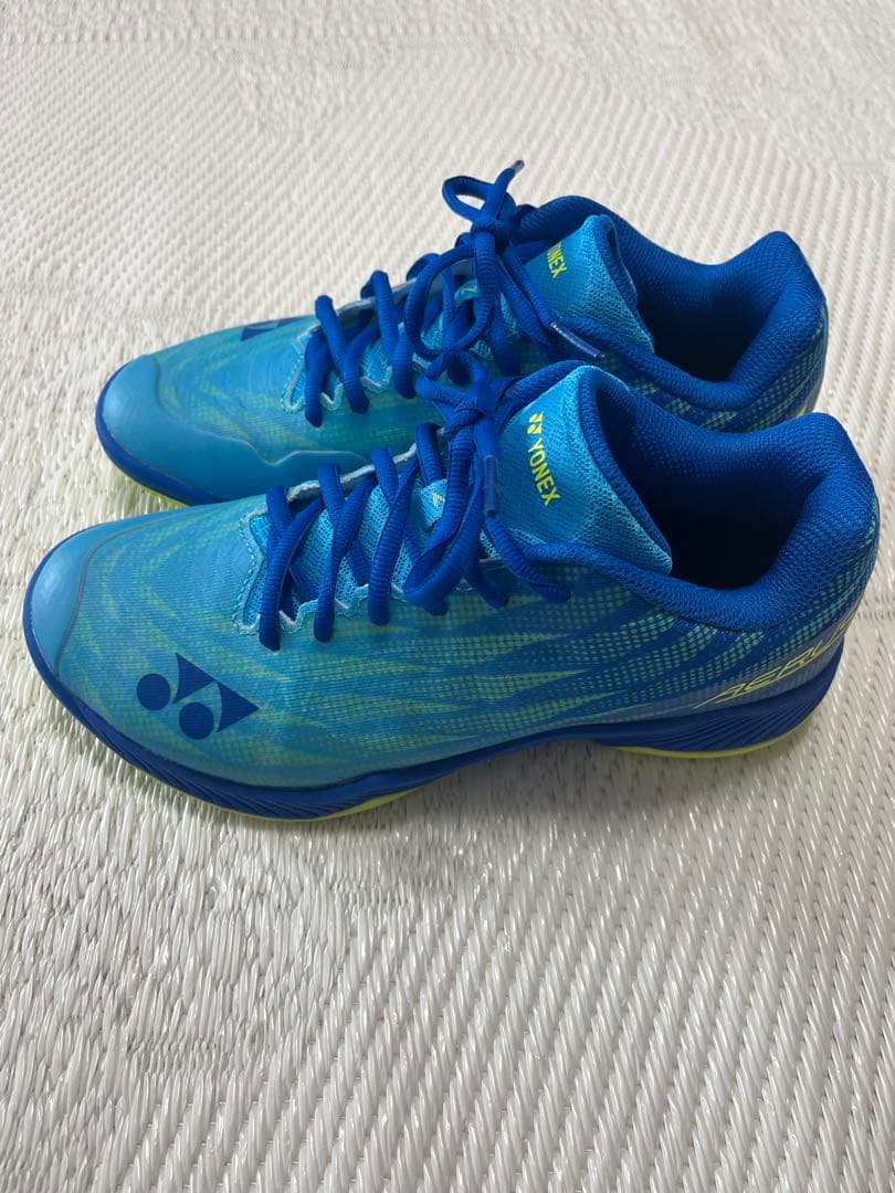 YONEX バドミントン　パワークッションエアラスZメン　24.0cm