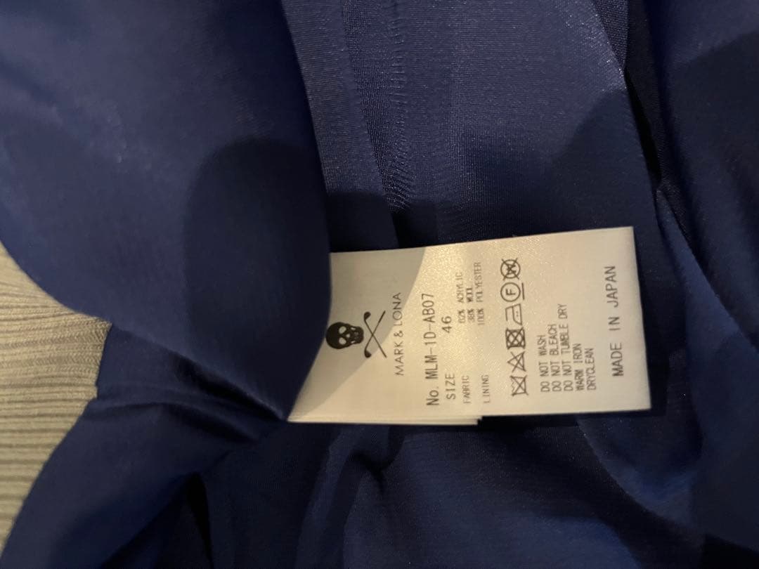 美品　MARK & LONA 46サイズ　ニット