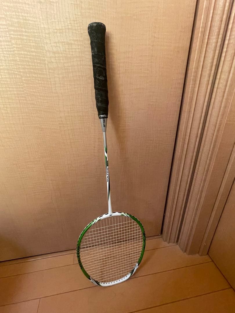YONEX VOLTRIC30 バドミントンラケット ケース付き