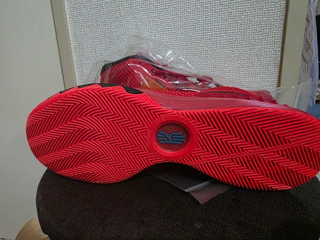 (値下げ)希少モデル　Nike カイリー1バスケットボールシューズ レッド