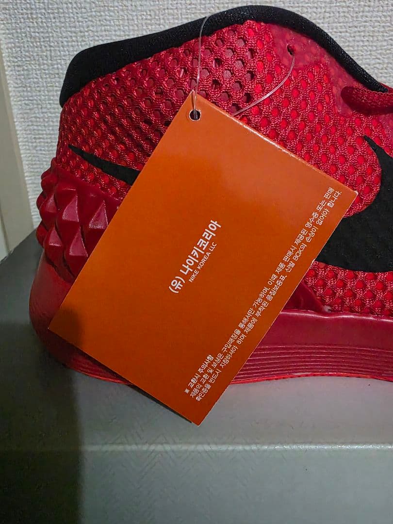 (値下げ)希少モデル　Nike カイリー1バスケットボールシューズ レッド