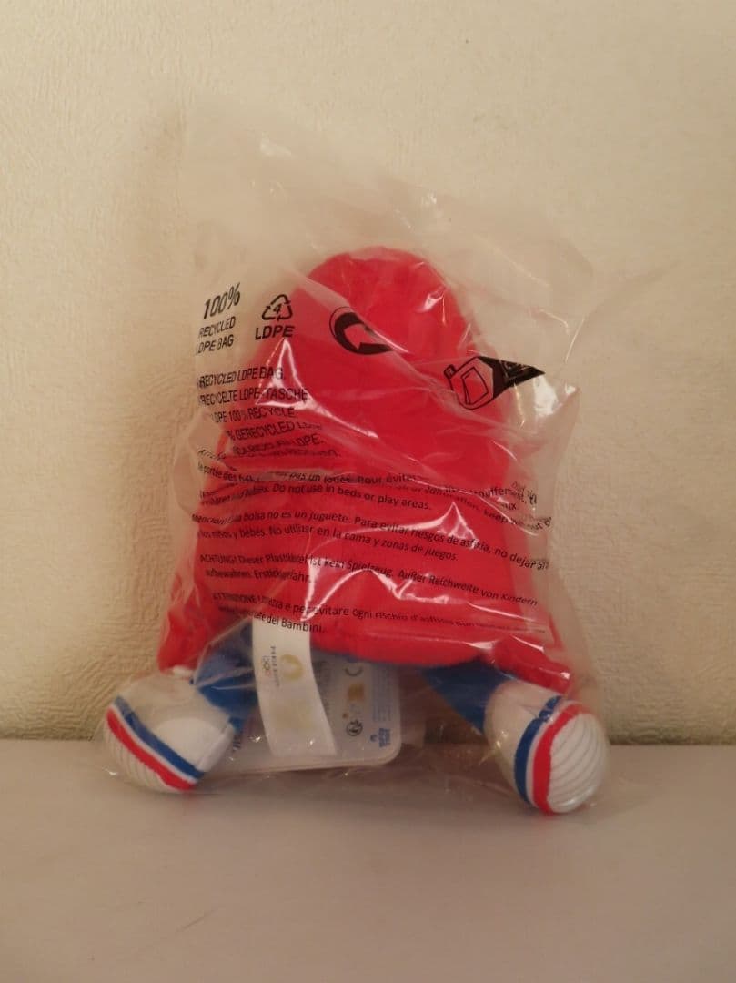 パリオリンピック 2024 フリージュ マスコット ぬいぐるみ 15cm グッズ