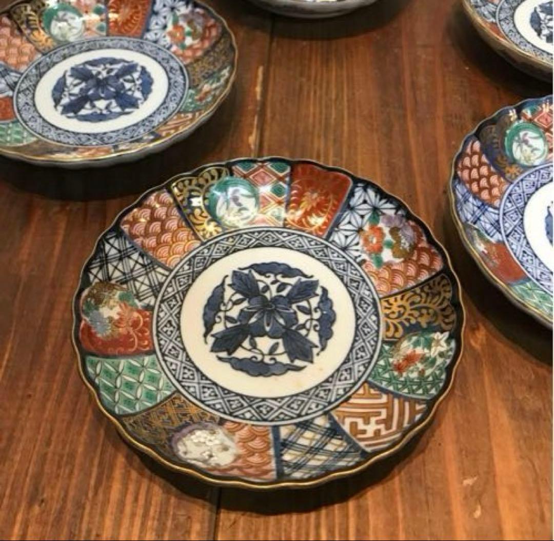 美品　龍峰窯　祥瑞花丸紋　金彩　銘々皿　色とりどりな絵柄が華やかな　取り皿　5枚