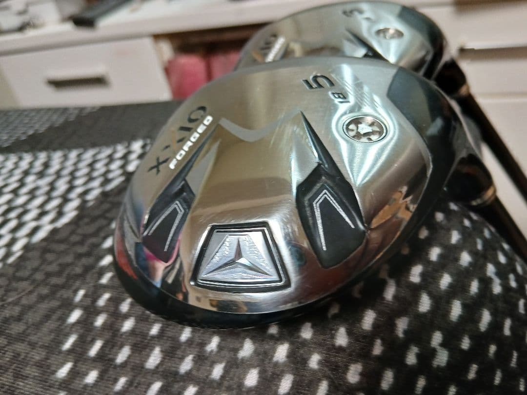 ゼクシオFORGED MAX 4000 FW3番5番S ２本