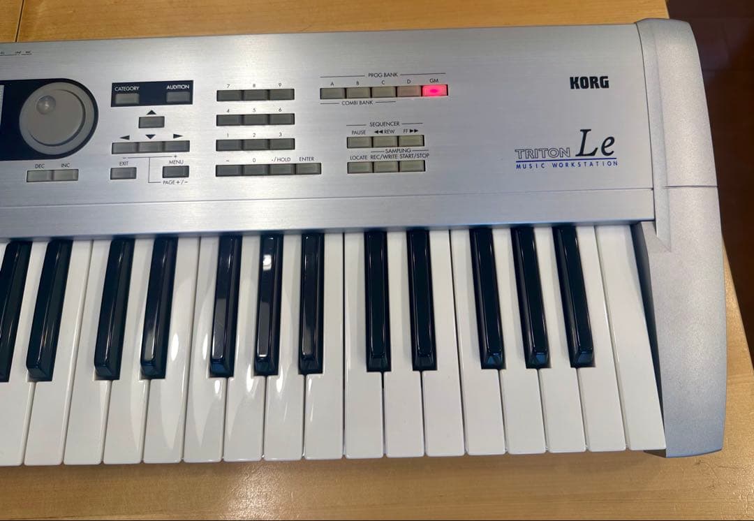 KORG TRITON Le61整備済 拡張EXB-SMPL+16MBx2 美品