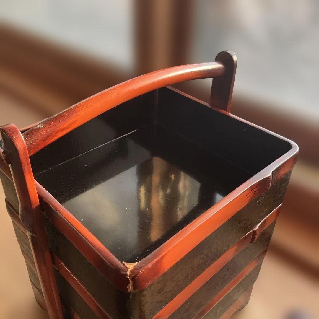 古い木製 三段重箱 黒・茶色 持ち手付き