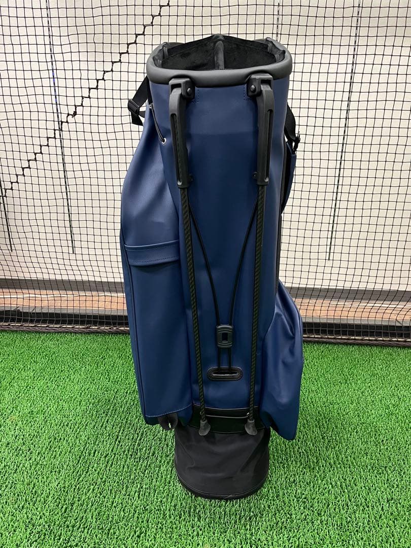 新品 ベゼル プレイヤー4.0 プロスタンドキャディバッグ