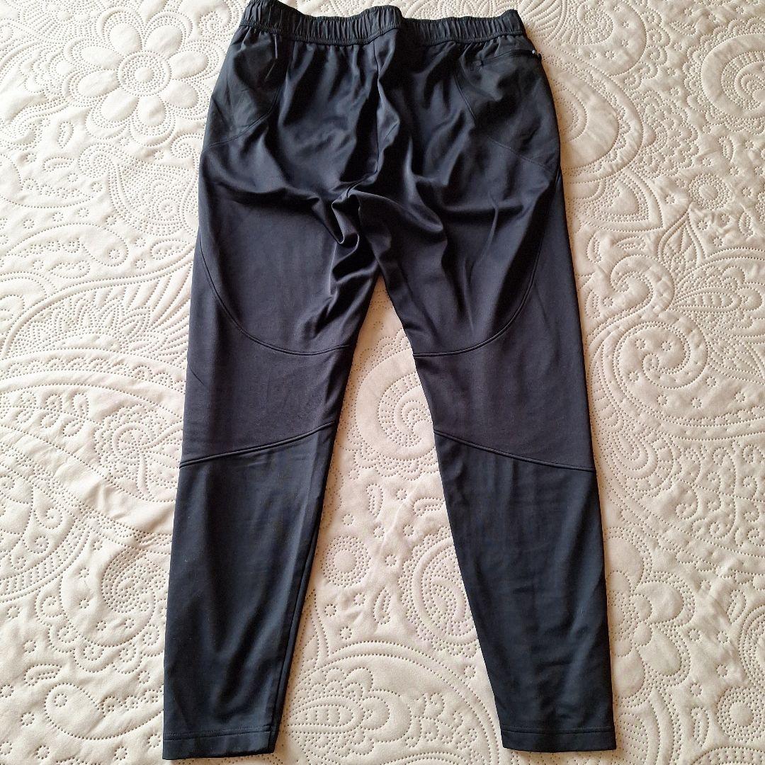 Under Armour ジャージ上下セット ブラック. XL XXL