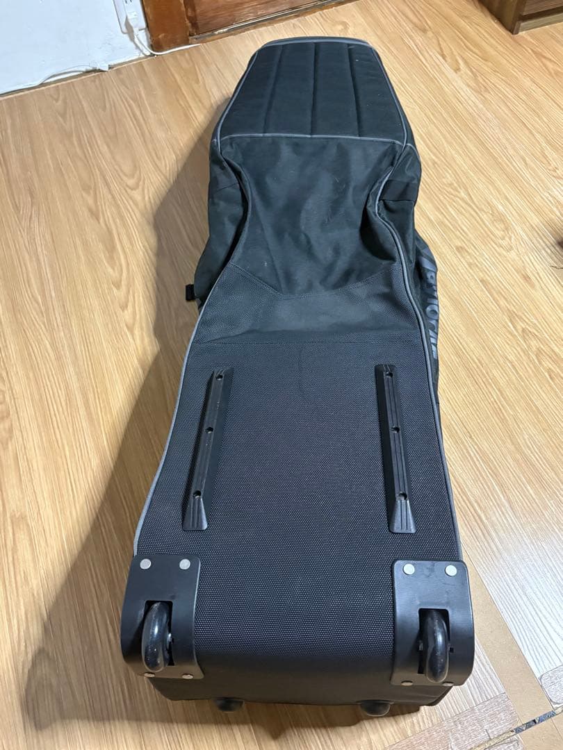 テーラーメイド　ゴルフ・トラベルケース