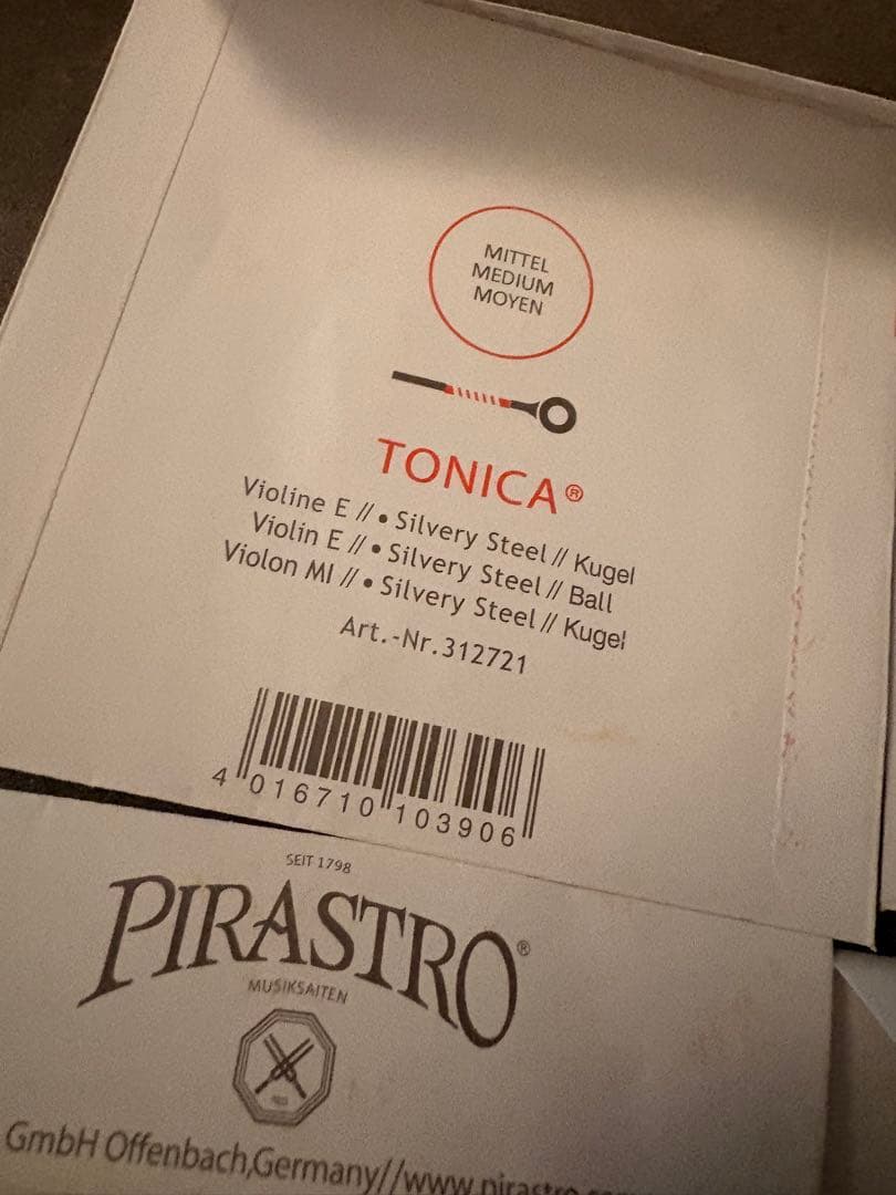 新品PIRASTRO TONICA バイオリン弦set!